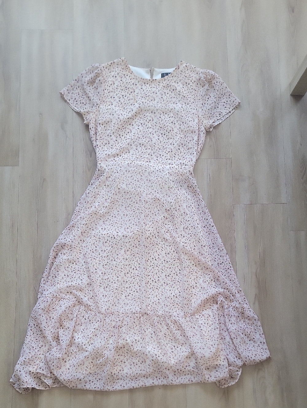 Lulu's Soft Blush Floral Midi Dress
